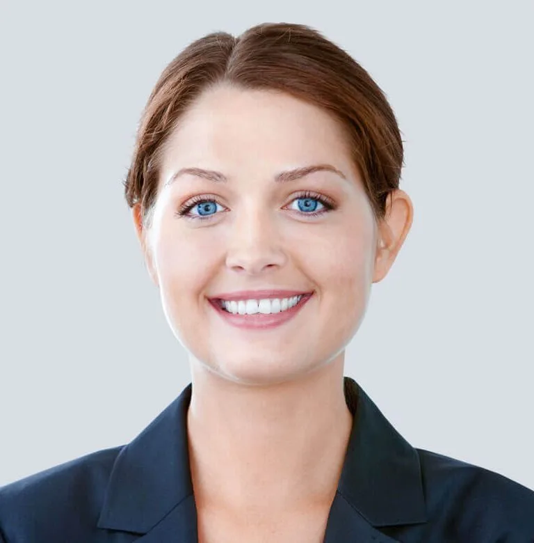 Sarah L, Project Manager
